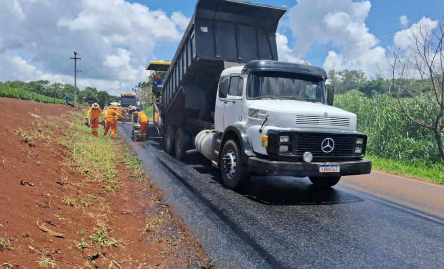 PR-218 serviços de conservação no acesso para Maravilha