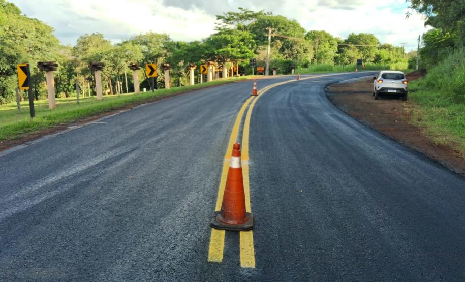 PR-218 serviços de conservação no acesso para Maravilha