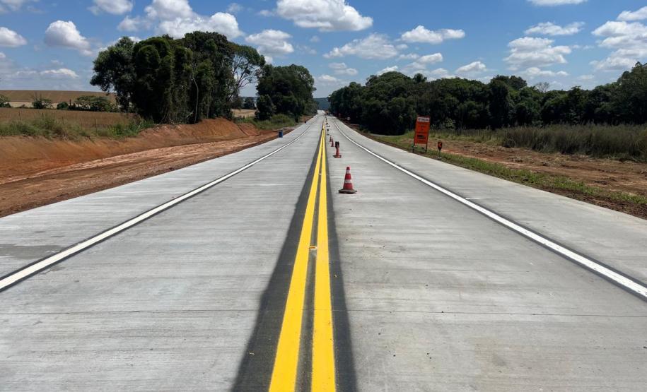 PR-151 whitetopping entre Ponta Grossa e Palmeira chega a 35%
