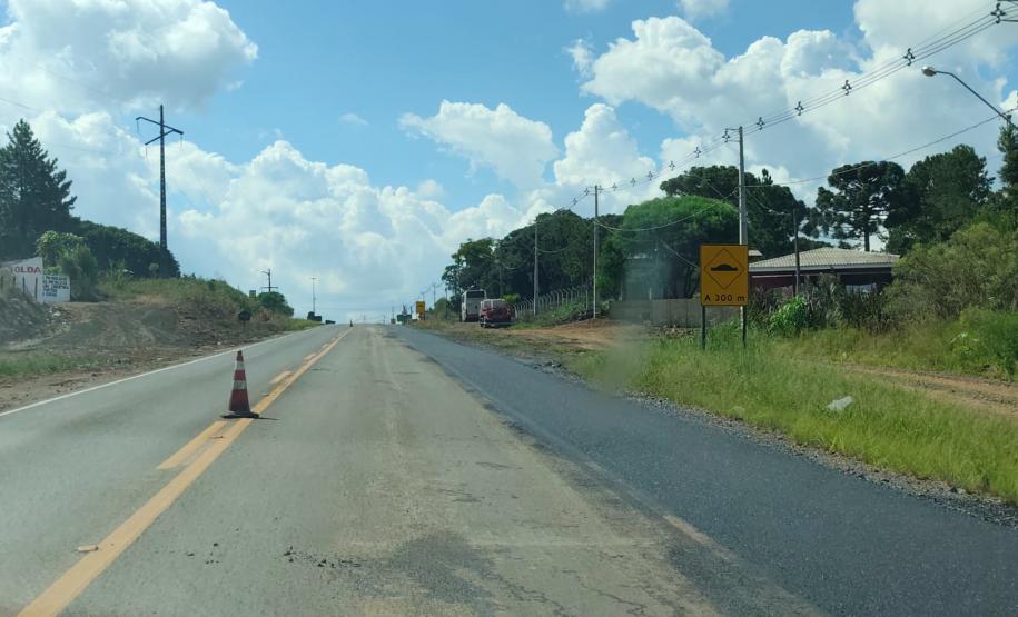 PR-170 recuperação de acostamentos em Pinhão