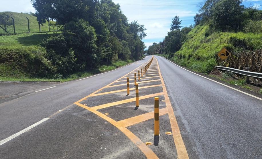 Serviços de reforço da sinalização na PR-180 em Francisco Beltrão