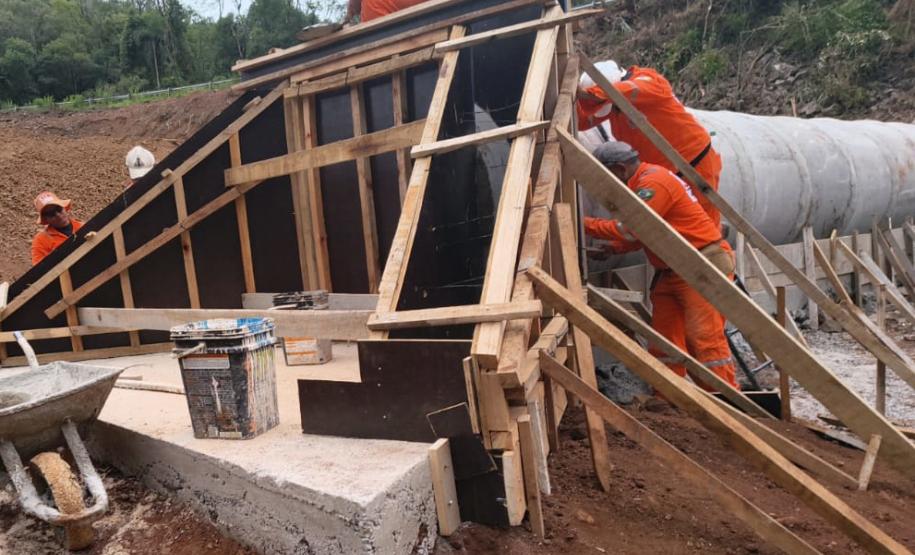 PRC-487 ampliação do sistema de drenagem de águas entre Nova Tebas e Pitanga