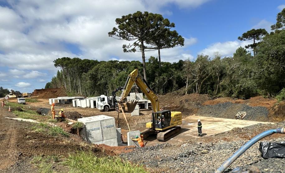 PRC-466 duplicação em concreto entre Turvo e Palmeirinha