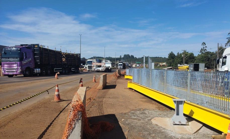 PRC-466 nova passarela para pedestres em Pitanga