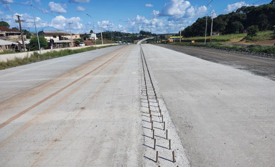 PRC-466 duplicação em concreto entre Pitanga e Turvo - barreira de concreto New Jersey