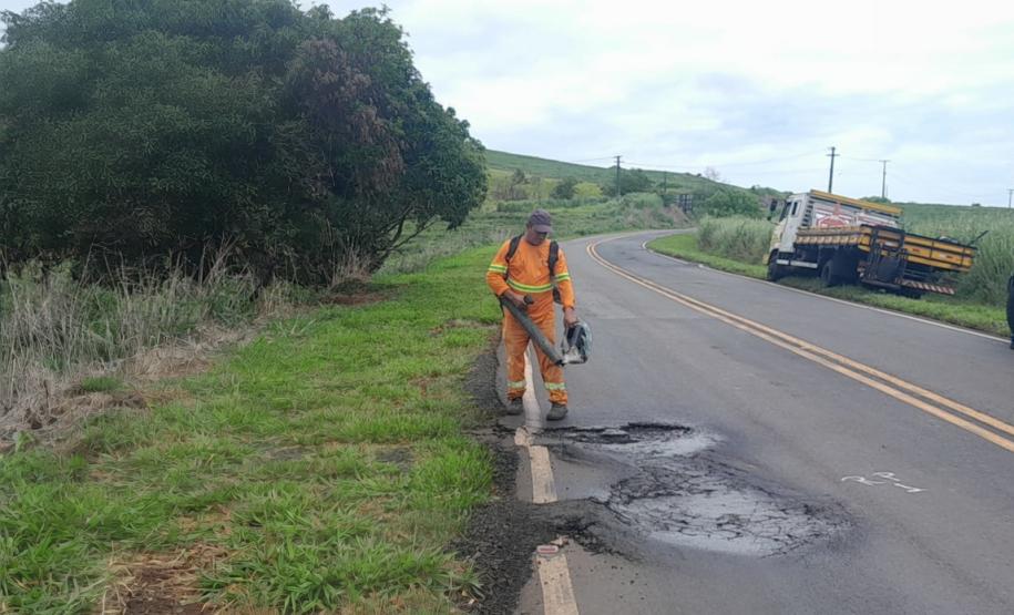 PR-092 entre Santo Antônio da Platina e Andirá