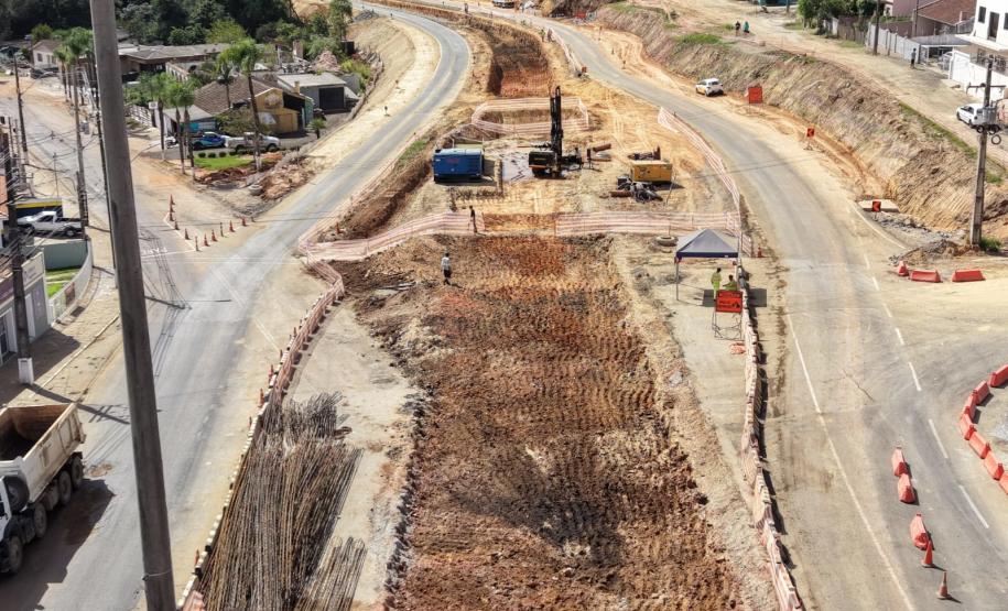 Construção de novo viaduto na PR-151 em Palmeira
