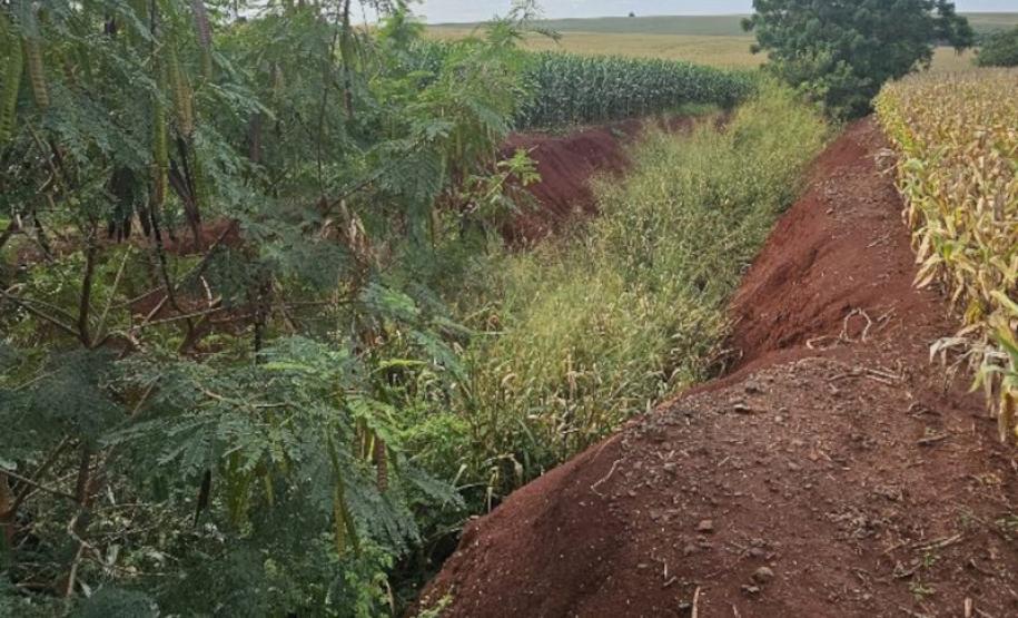 PR-552 erosão próximo a Ourizona