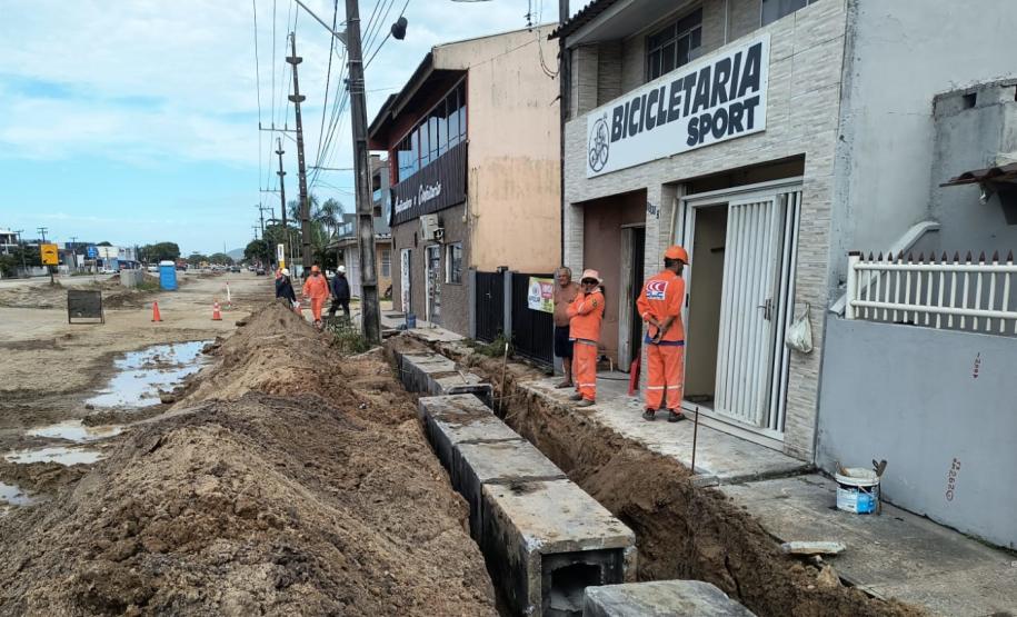 PR-412 duplicação entre Matinhos e Praia de Leste - implantação de drenagem