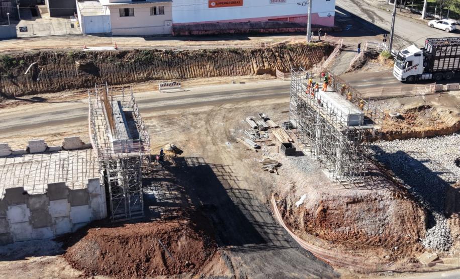PR-151 novo viaduto em Palmeira