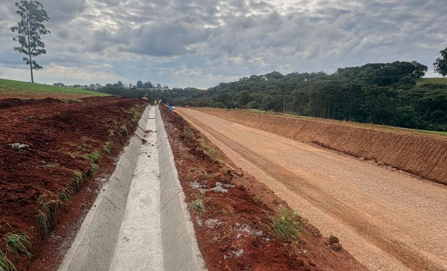 PR-239 pavimentação entre Mato Rico e Roncador - sistema de drenagem de águas