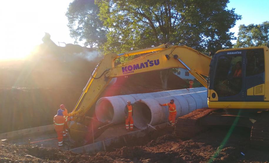 PR-239 pavimentação entre Mato Rico e Roncador - sistema de drenagem de águas