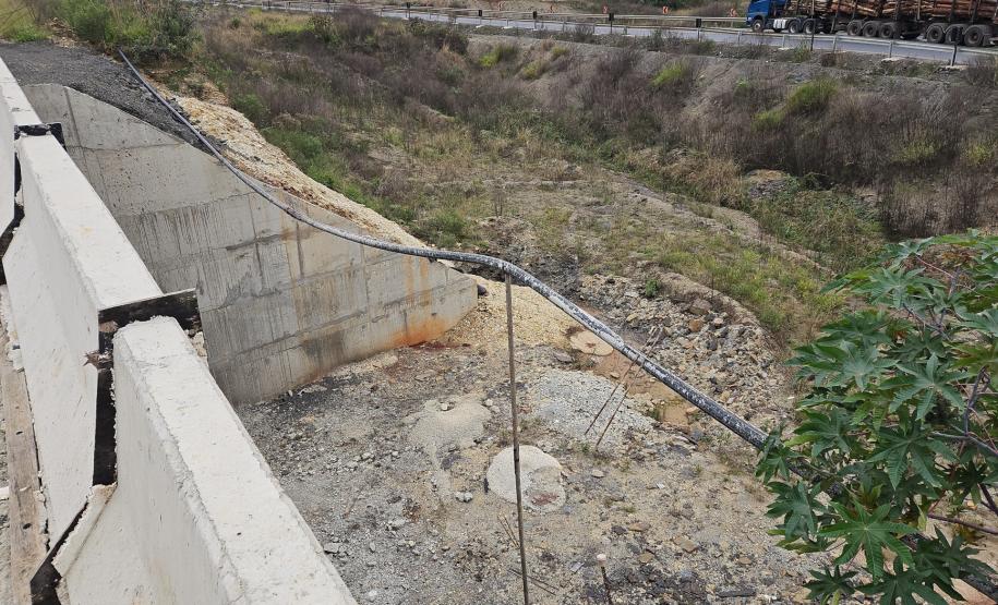 PR-364 pavimentação e viaduto em Irati