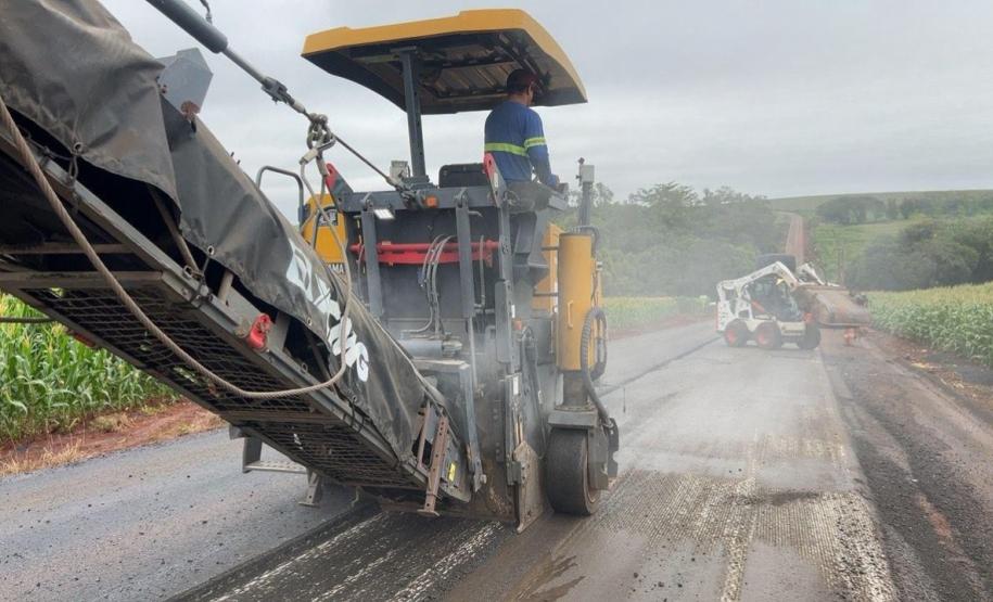 PR-437 entre Sertanópolis e Primeiro de Maio