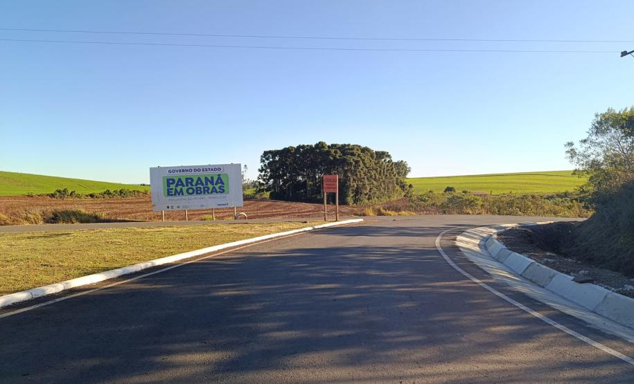 PR-090 obra de pavimentação em Rebouças