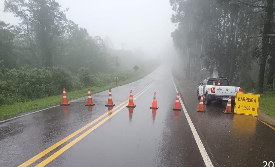 Chuvas atingem rodovias estaduais neste sábado