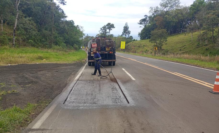 PR-090 em Sapopema tem tráfego alterado com sistema pare-e-siga