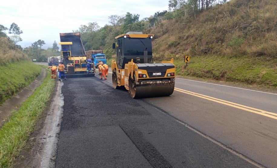 PR-090 em Sapopema tem tráfego alterado com sistema pare-e-siga
