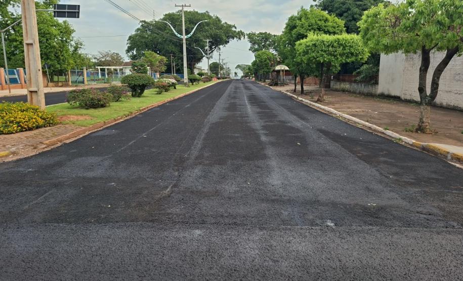 DER/PR realiza conservação do pavimento de rodovia em Terra Rica