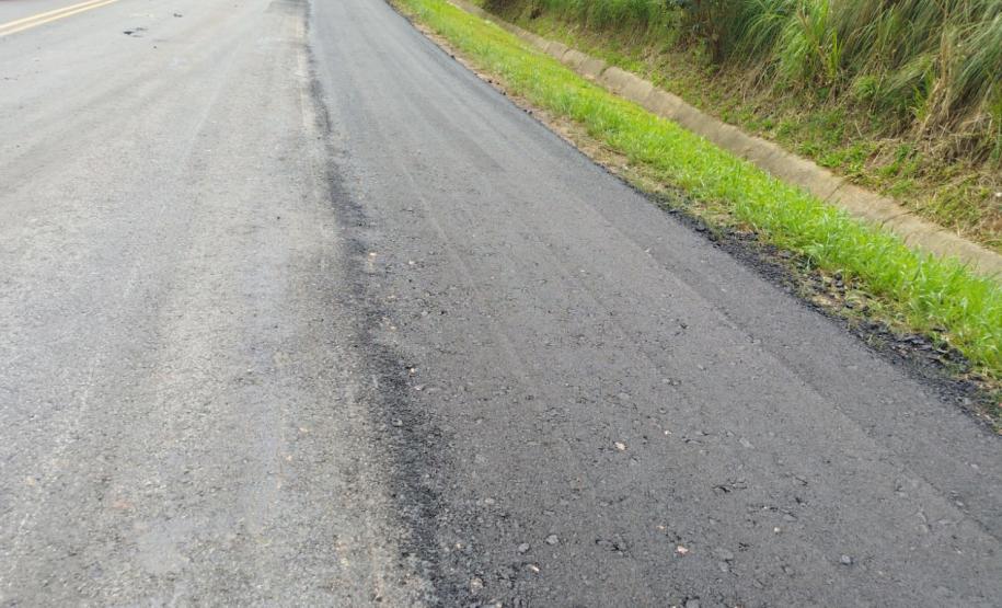Serviços de conservação na PR-340 em Castro