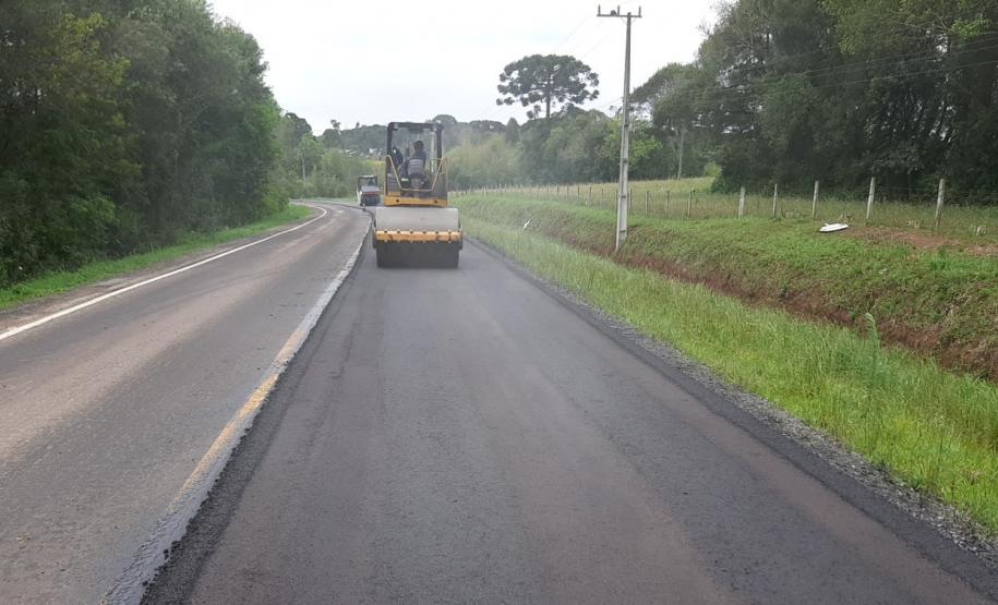 PR-427 serviços de conservação entre Campo do Tenente e a Lapa