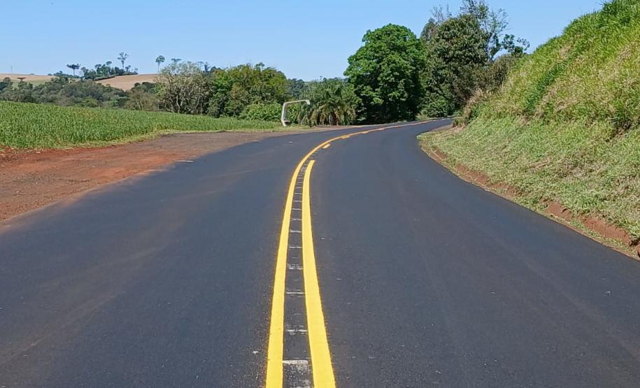 Rodovia entre Itapejara do Oeste e Bom Sucesso do Sul recebe conservação do pavimento