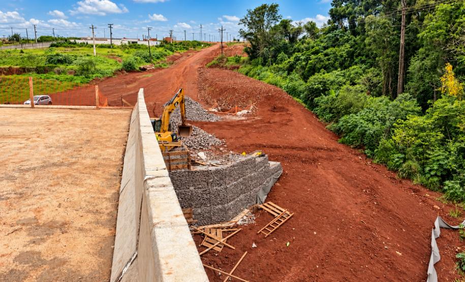 Pavimentação da PR-574 e PR-575 entre Cafelândia e Tupãssi