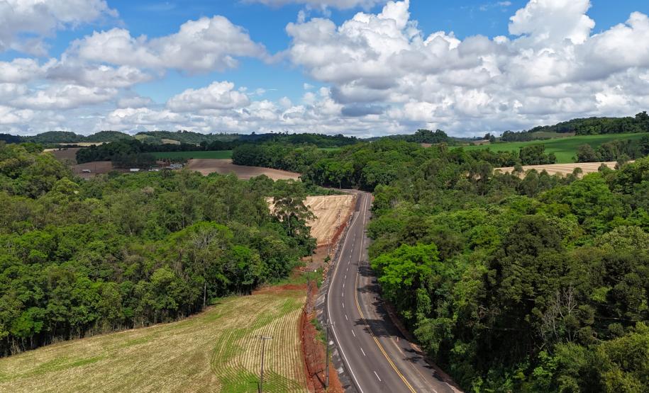 PR-180 e PR-281 restauração do pavimento entre Francisco Beltrão e Dois Vizinhos