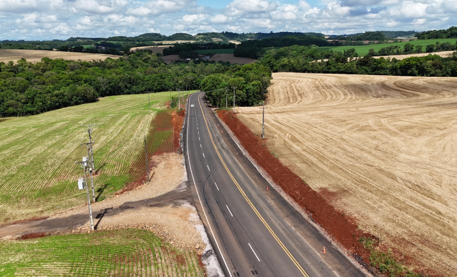 PR-180 e PR-281 restauração do pavimento entre Francisco Beltrão e Dois Vizinhos