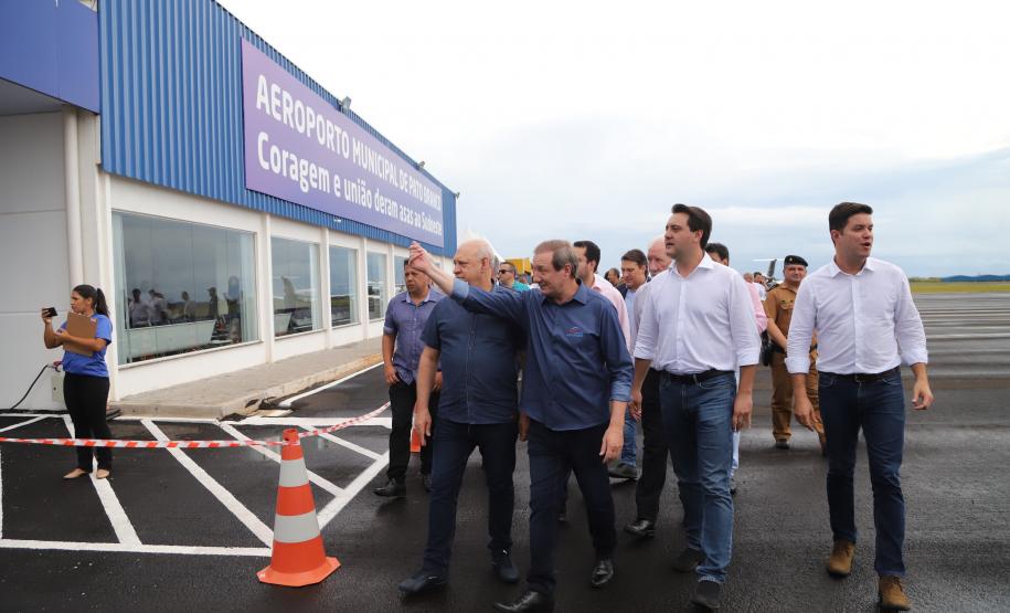 O governador Carlos Massa Ratinho Junior inaugura o Aeroporto Municipal Juvenal Loureiro Cardoso, de Pato Branco, no Sudoeste do Paraná. - Pato Branco, 10/01/2019 - Foto: José Fernando Ogura/ANPr