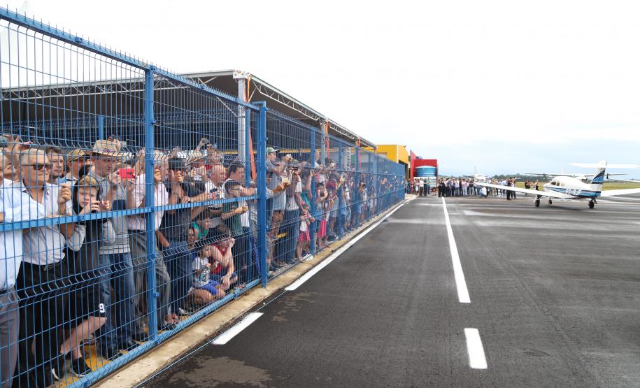 O governador Carlos Massa Ratinho Junior inaugura o Aeroporto Municipal Juvenal Loureiro Cardoso, de Pato Branco, no Sudoeste do Paraná. - Pato Branco, 10/01/2019 - Foto: José Fernando Ogura/ANPr