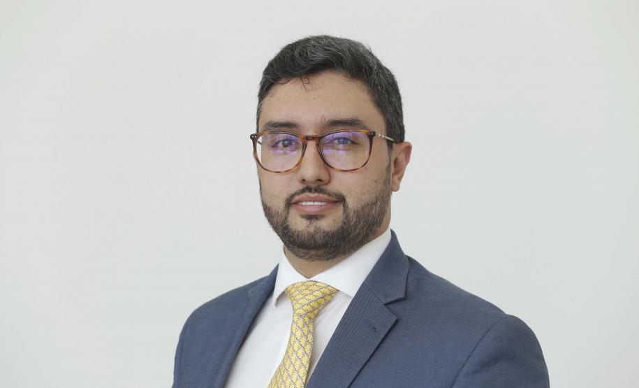 O governador Carlos Massa Ratinho Júnior nomeou o economista Luiz Fernando Garcia da Silva como novo diretor-presidente da Administração dos Portos de Paranaguá e Antonina (Appa). Garcia assume o cargo depois de ter a indicação aprovada pelo Conselho de Administração dos portos paranaenses. Foto: Arnaldo Alves/ANPr