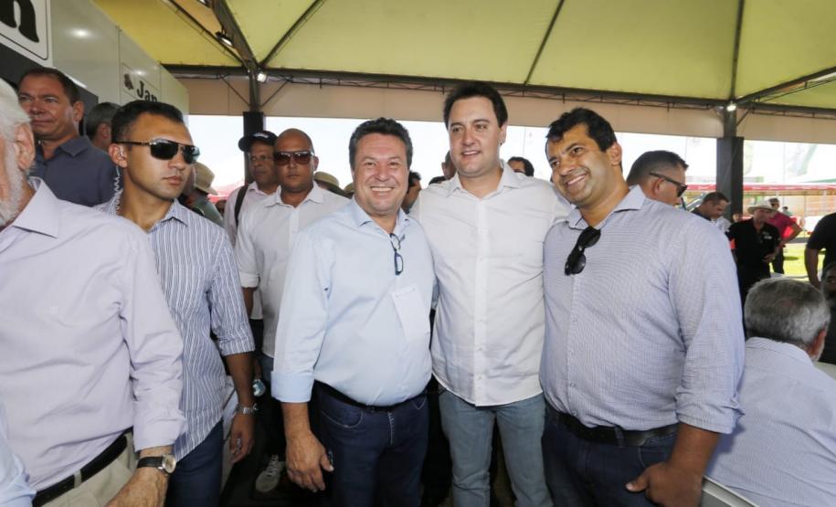 Governador Carlos Massa Ratinho Júnior visita estandes do Show Rural  -  Cascavel, 07/02/2019  -  Foto: Arnaldo Alves/ANPr