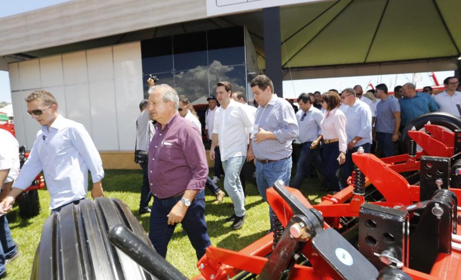Governador Carlos Massa Ratinho Júnior visita estandes do Show Rural  -  Cascavel, 07/02/2019  -  Foto: Arnaldo Alves/ANPr