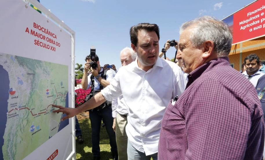 Governador Carlos Massa Ratinho Júnior visita estandes do Show Rural  -  Cascavel, 07/02/2019  -  Foto: Arnaldo Alves/ANPr