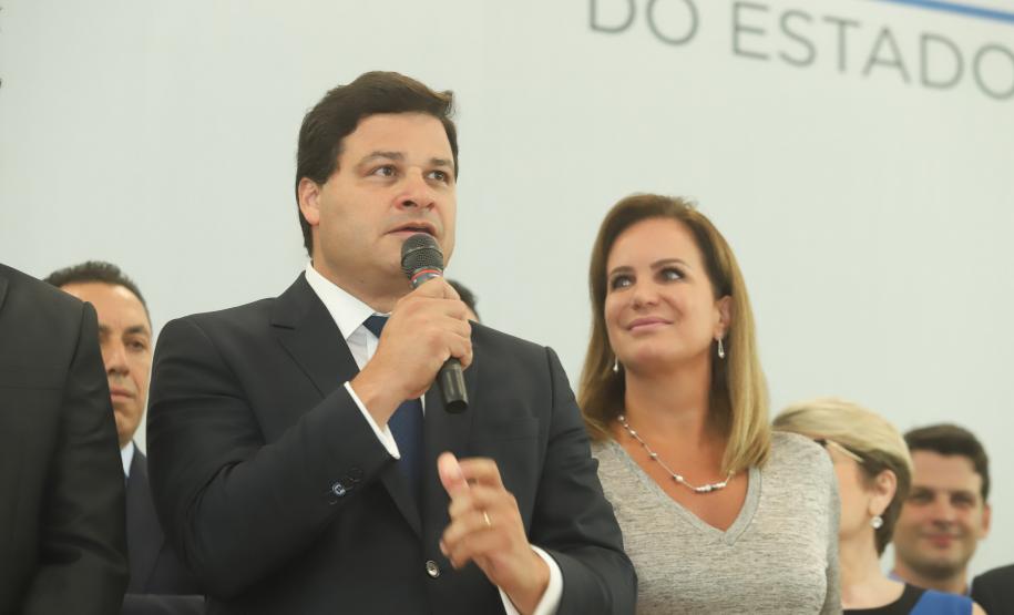Governador Carlos Massa Ratinho Júnior dá posse ao secretário de Estado da Infrestrurura e Logística, Sandro Alex, e ao diretor do Departamento de Estradas e Rodagem (DER), João Alfredo zampieri - Curitiba, 13/02/2019 - Foto: Rodrigo Félix Leal/ANPr