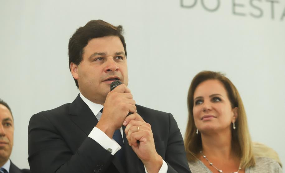 Governador Carlos Massa Ratinho Júnior dá posse ao secretário de Estado da Infrestrurura e Logística, Sandro Alex, e ao diretor do Departamento de Estradas e Rodagem (DER), João Alfredo zampieri - Curitiba, 13/02/2019 - Foto: Rodrigo Félix Leal/ANPr