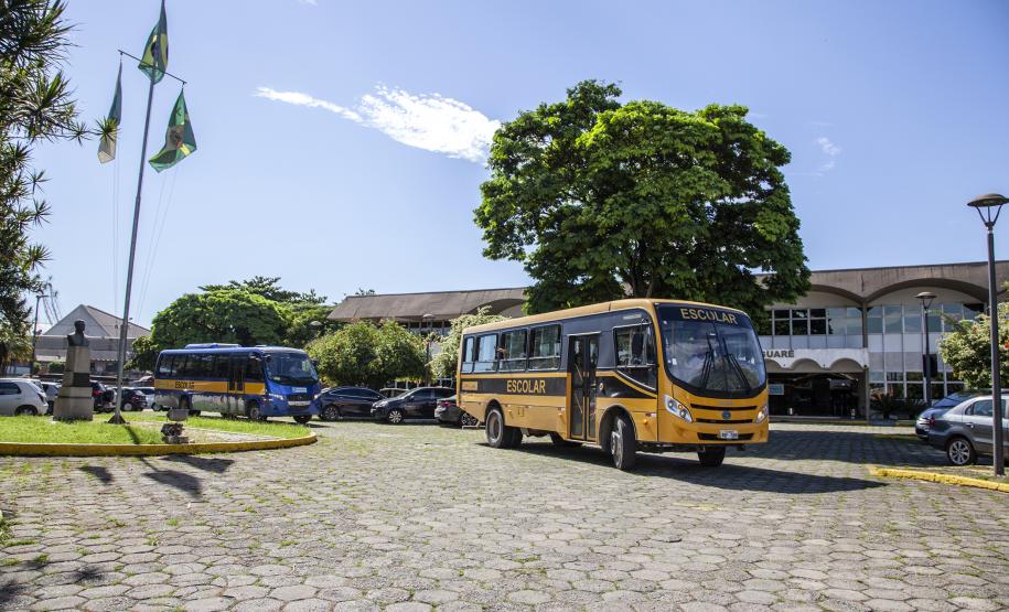 Alunos visitam Porto .  -  Paranaguá, 14/03/2019  -  Foto:Claudio Neves/ Divulgação APPA