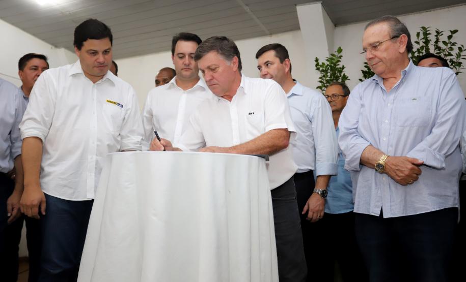 Governador Carlos Massa Ratinho Junior visita a Expo Umuarama e anuncia recursos para investimentos em infraestrutura e melhoria urbana no município. -  Umuarama, 15/03/2019  -  Foto: José Fernando Ogura/ANPr