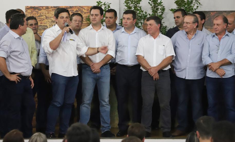Governador Carlos Massa Ratinho Junior visita a Expo Umuarama e anuncia recursos para investimentos em infraestrutura e melhoria urbana no município. -  Umuarama, 15/03/2019  -  Foto: José Fernando Ogura/ANPr