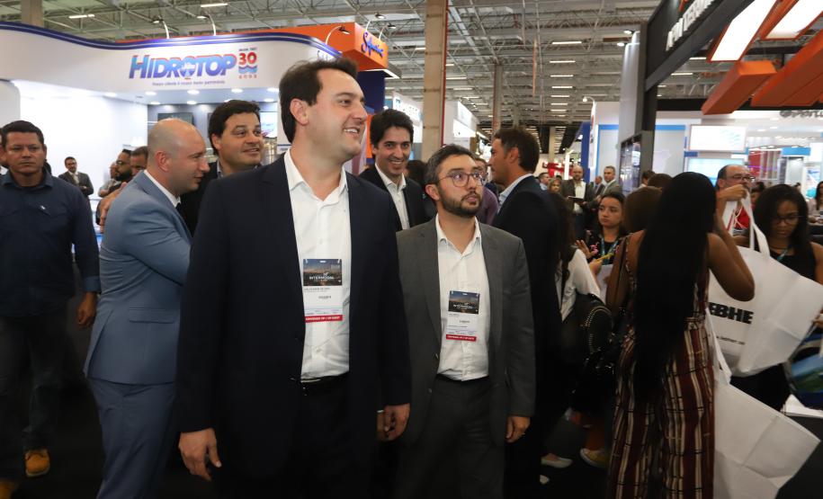 O governador Carlos Massa Ratinho Júnior esteve nesta terça-feira (19) na Intermodal South America 2019, maior feira do setor de logística e comércio exterior da América Latina, onde o Estado está presente com um estande dos Portos do Paraná.  -  São Paulo, 19/03/2019  -  Foto: Rodrigo Félix Leal/ANPr