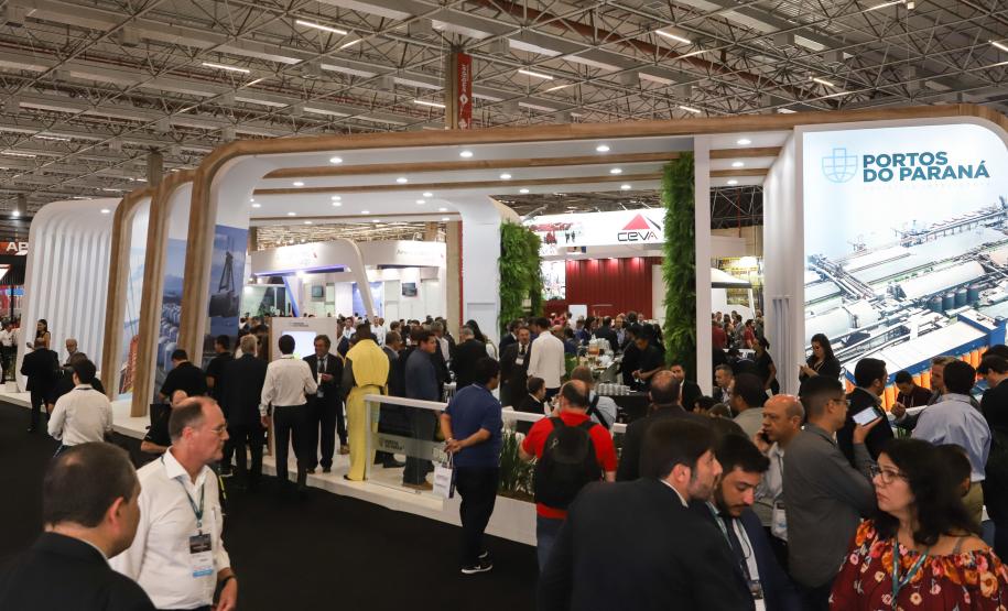 O governador Carlos Massa Ratinho Júnior esteve nesta terça-feira (19) na Intermodal South America 2019, maior feira do setor de logística e comércio exterior da América Latina, onde o Estado está presente com um estande dos Portos do Paraná.  -  São Paulo, 19/03/2019  -  Foto: Rodrigo Félix Leal/ANPr