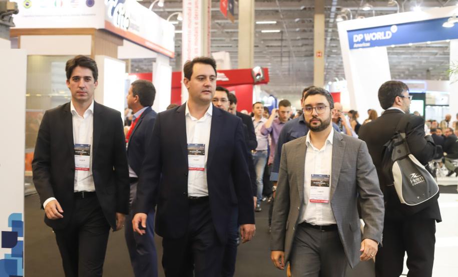 O governador Carlos Massa Ratinho Júnior esteve nesta terça-feira (19) na Intermodal South America 2019, maior feira do setor de logística e comércio exterior da América Latina, onde o Estado está presente com um estande dos Portos do Paraná.  -  São Paulo, 19/03/2019  -  Foto: Rodrigo Félix Leal/ANPr