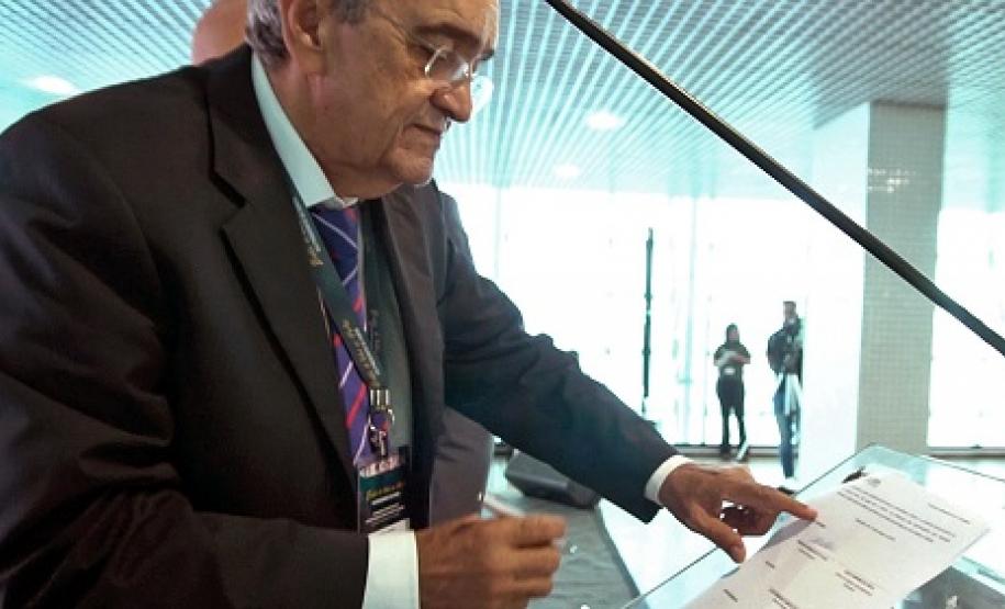 O sistema de gestão portuária dos Portos do Paraná, o APPA WEB, será aplicado nos Portos de Salvador, Aratu-Candeias e Ilhéus, na Bahia. Única no Brasil, a solução paranaense vai permitir a integração dos três portos públicos daquele Estado, além de gerar economia e agilizar os serviços prestados.   -  Foto: Divulgação/ Codeba