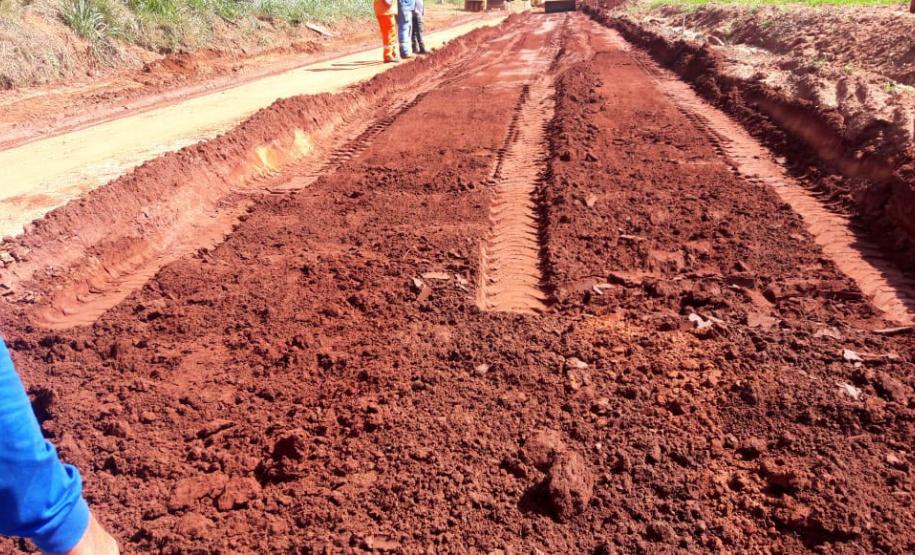 O Departamento de Estradas de Rodagem do Paraná (DER-PR) informa que a PR-576 será totalmente interditada de segunda a quinta-feira (1 a 5/4), do entroncamento com a PR-478, em Porto Rico, até a interseção com a PR-218, em Santa Cruz de Monte Castelo. O tráfego nos 14,1 quilômetros será bloqueado devido à obra em andamento no km 3. A previsão de liberação do trecho é na sexta-feira (6 de abril).  -  Curitiba, 29/03/2019  -  Foto: Divulgação DER