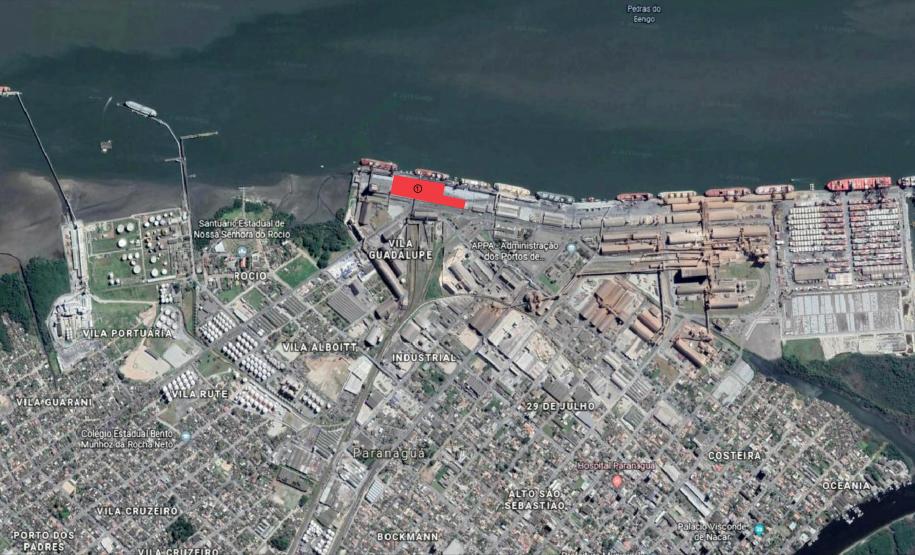 O Porto de Paranaguá terá uma nova área de cerca de 27,5 mil metros quadrados, na faixa primária, destinada à operação de celulose, na extremidade oeste do cais comercial. A Secretaria Nacional de Portos divulgou o edital nesta sexta-feira (112). O investimento previsto é de R$ 103 milhões.  -  Paranaguá, 12/04/2019  -  Foto: Divulgação APPA