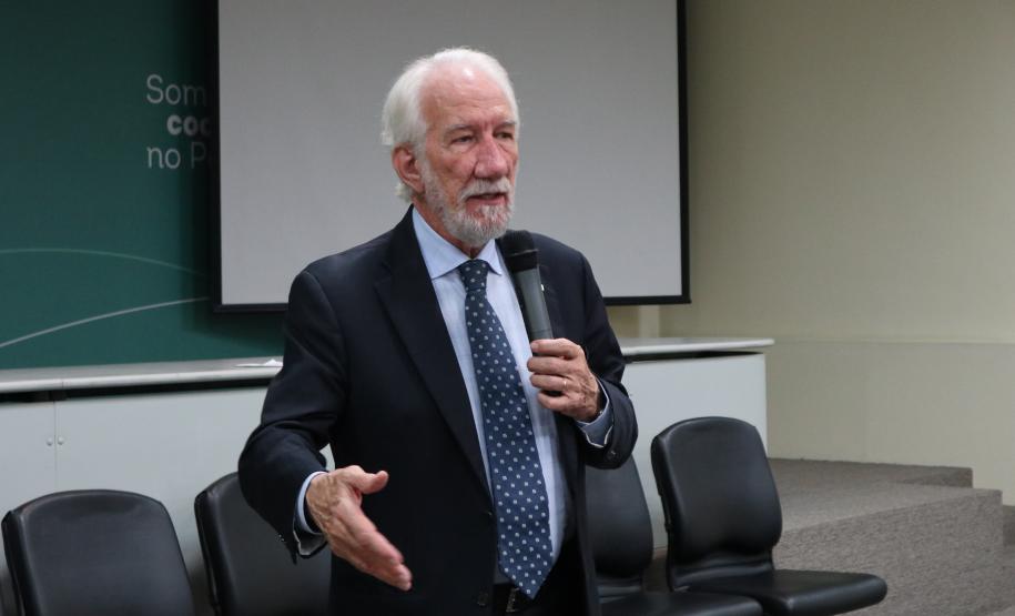 Com a participação do vice-governador Darci Piana, a administração dos Portos do Paraná fez uma apresentação nesta terça-feira (16) para representantes do setor produtivo do Estado sobre o cenário atual da atividade portuária no Paraná