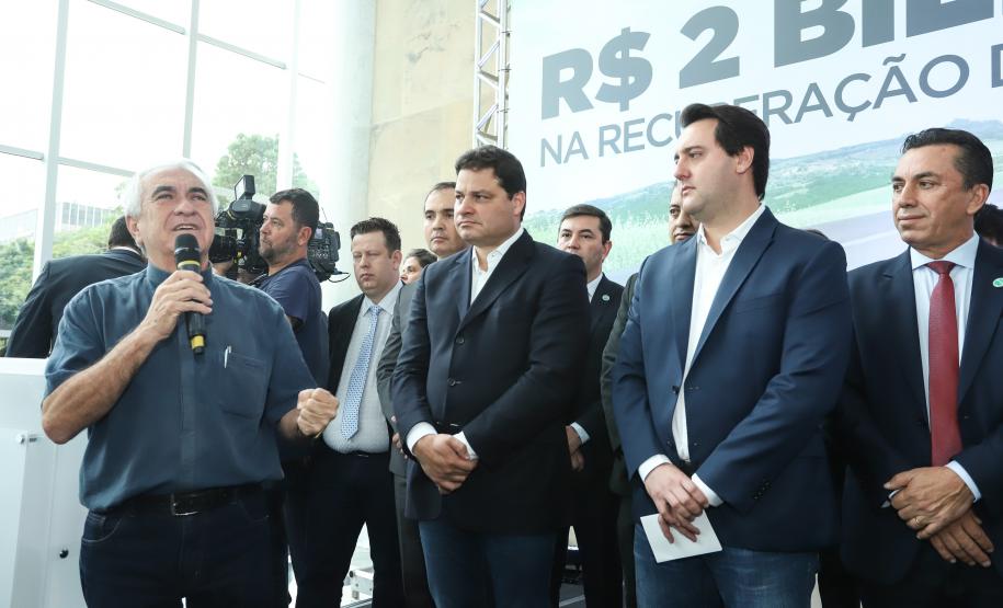 O governador Carlos Massa Ratinho Junior lançou, nesta terça-feira (07), o Programa de Revitalização das Estradas, que vai beneficiar todas as regiões do Paraná. Foto: Rodrigo Felix Leal/ANPr