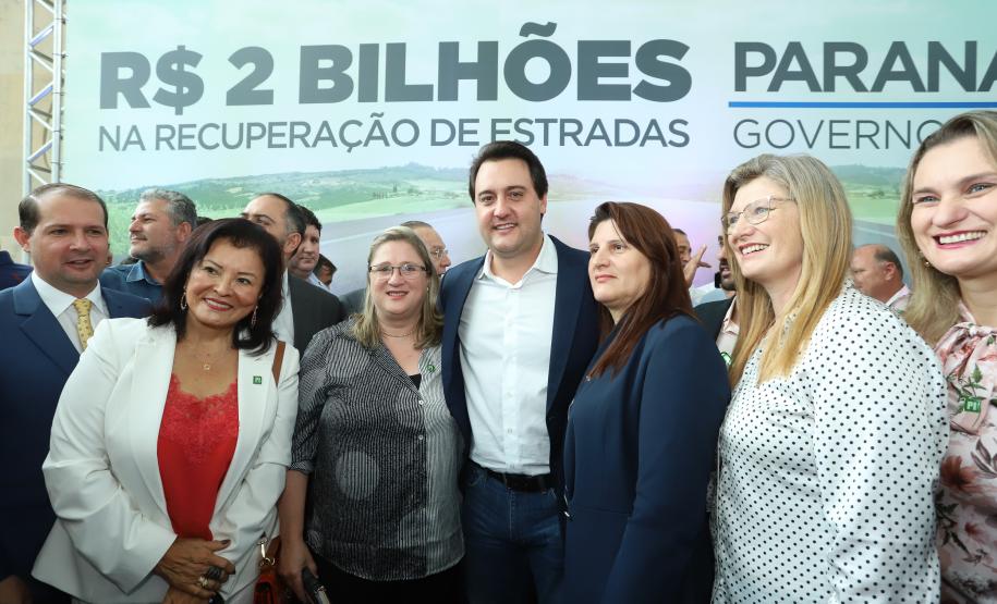 O governador Carlos Massa Ratinho Junior lançou, nesta terça-feira (07), o Programa de Revitalização das Estradas, que vai beneficiar todas as regiões do Paraná. Foto: Rodrigo Felix Leal/ANPr