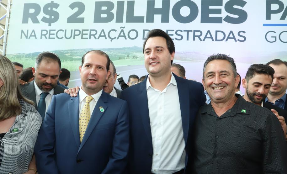 O governador Carlos Massa Ratinho Junior lançou, nesta terça-feira (07), o Programa de Revitalização das Estradas, que vai beneficiar todas as regiões do Paraná. Foto: Rodrigo Felix Leal/ANPr